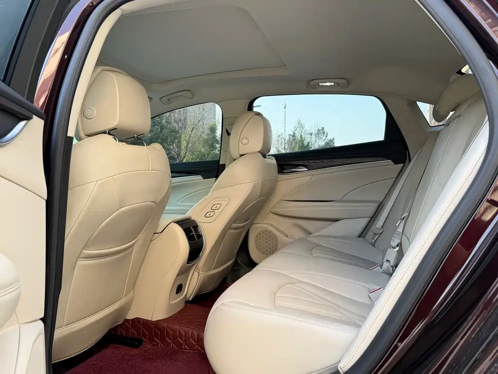 Buick LaCrosse 2021