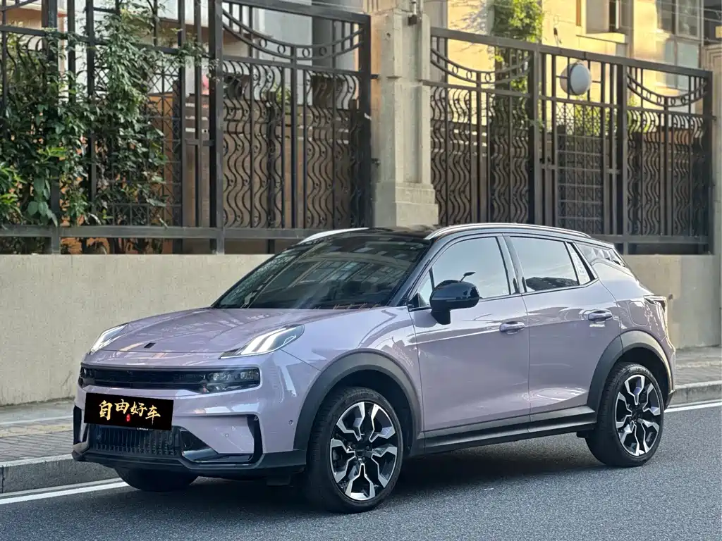Lynk & Co 06 2023
