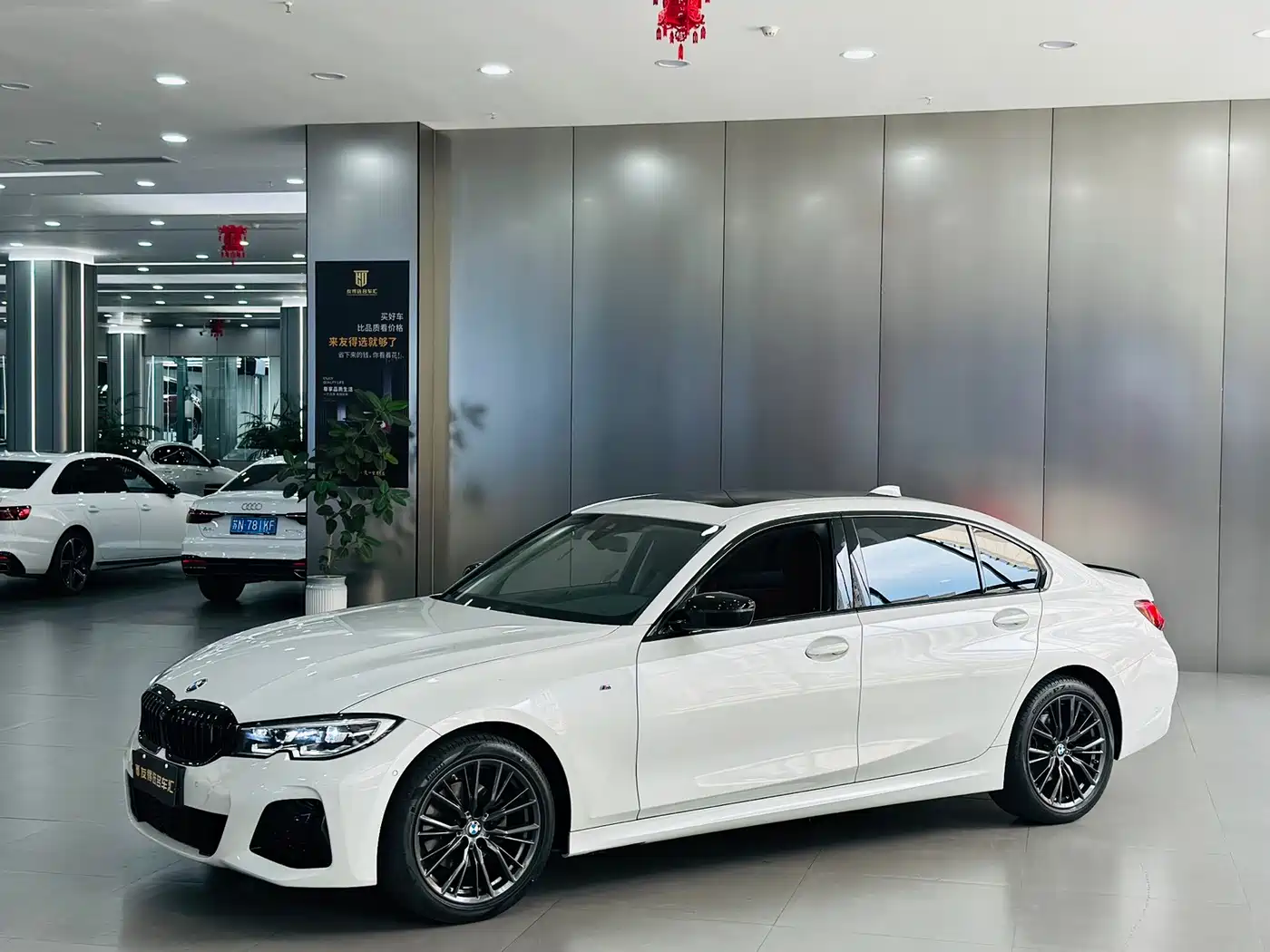 BMW 3 серии 2022