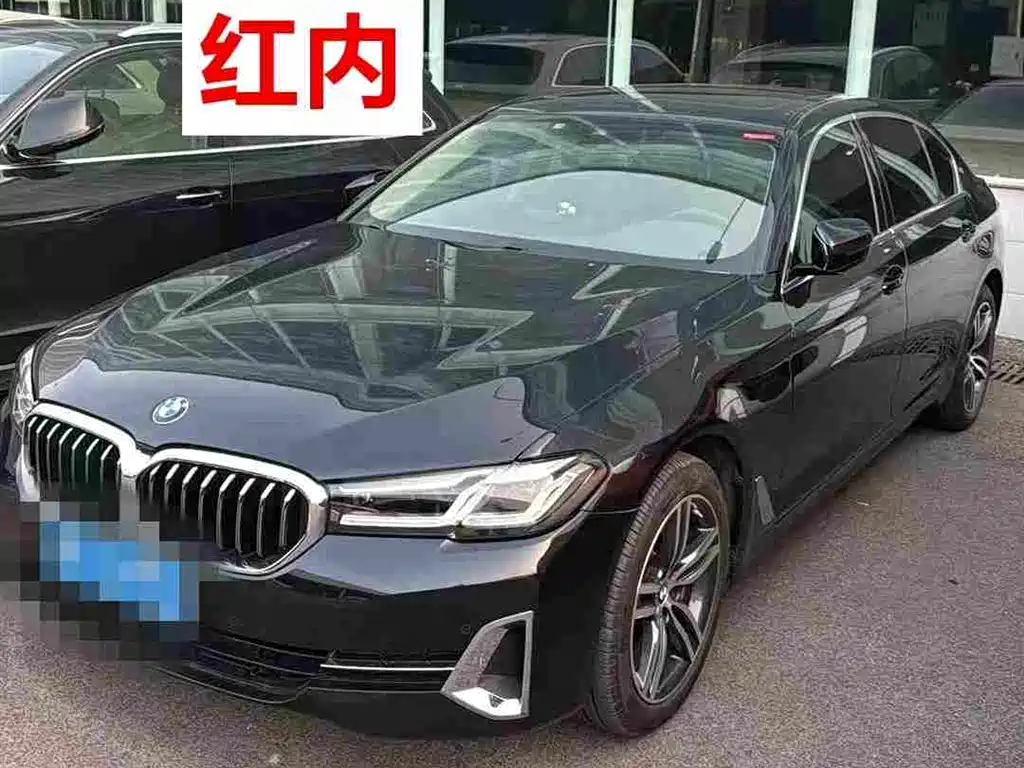 BMW 5 серии 2022