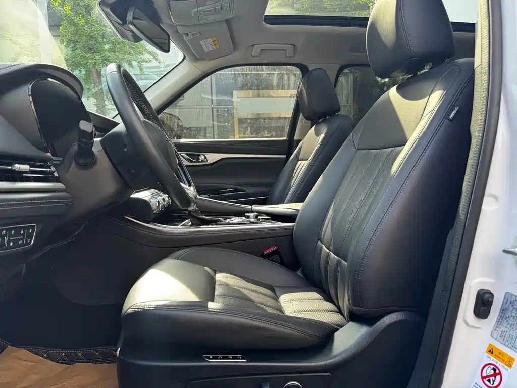 Changan CS95 2023