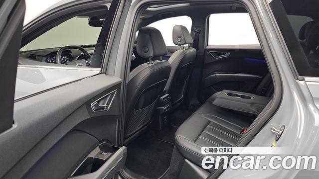 Audi Q4 e-tron 2023