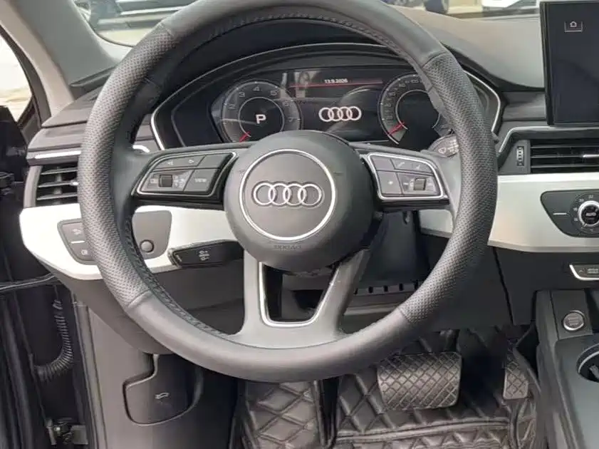Audi A4 2021
