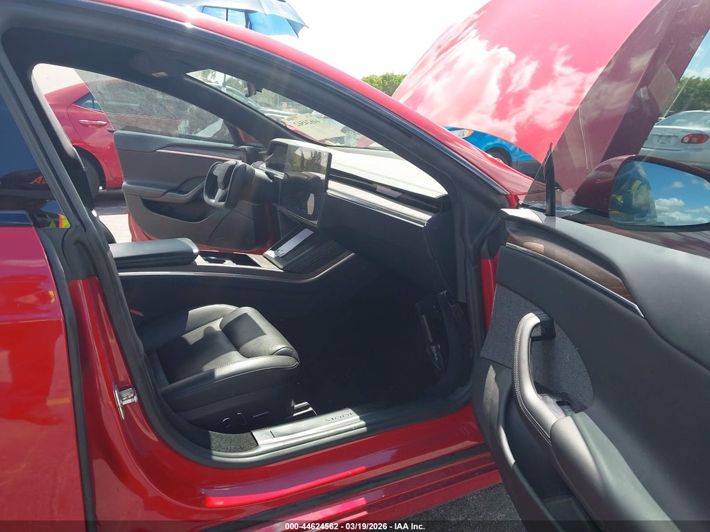 Tesla Model S 2021