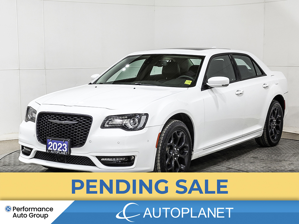 Chrysler 300 2023