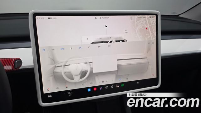 Tesla Model Y 2024