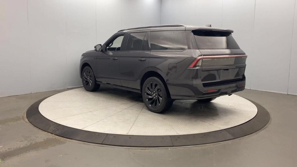 Lincoln Navigator 2025