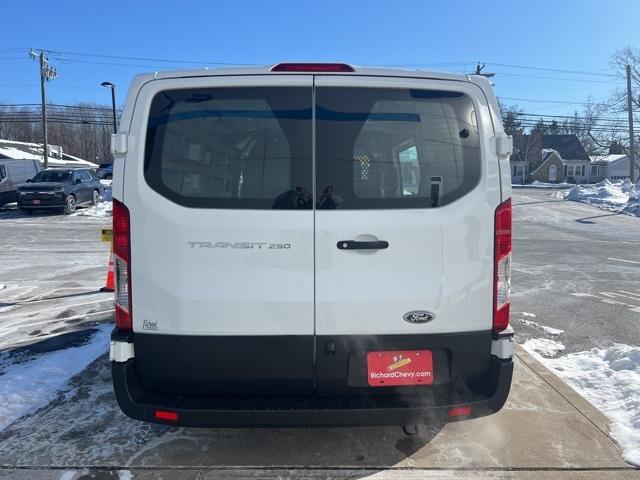 Ford Transit 2024
