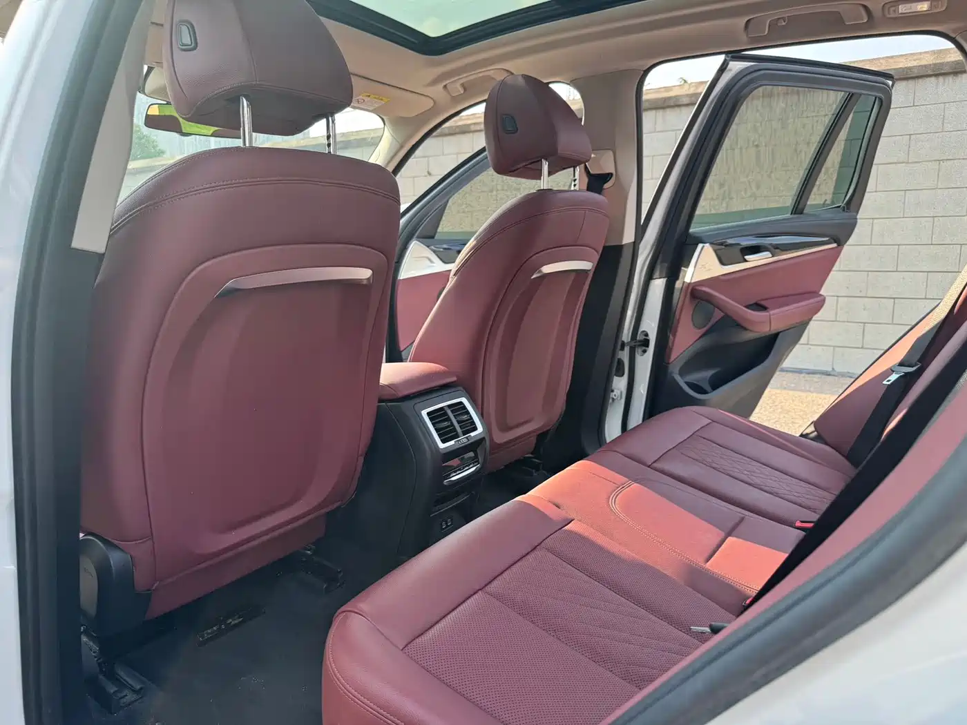 BMW iX3 2024