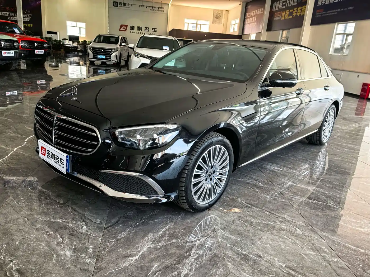 Mercedes-Benz E-Класс 2023