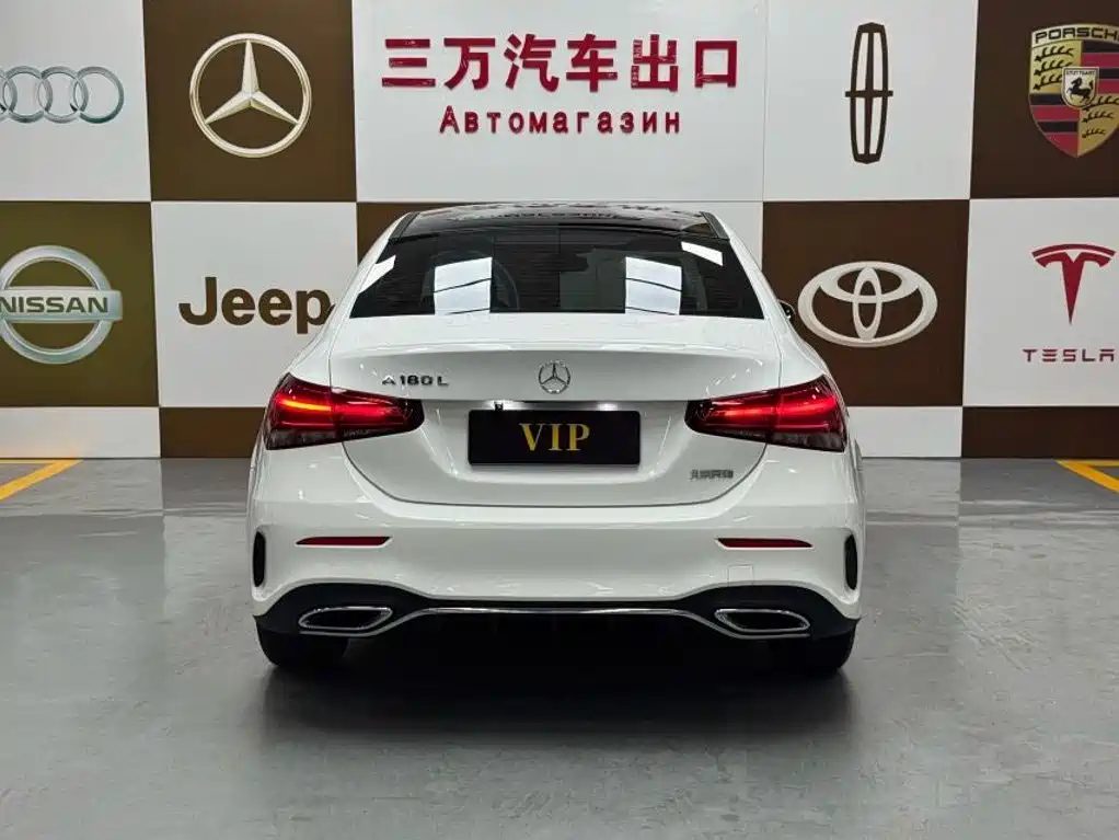 Mercedes-Benz A-Класс 2022