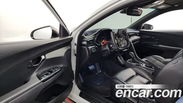 Hyundai Veloster 2020