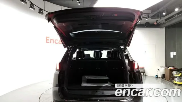 Peugeot 5008 2020