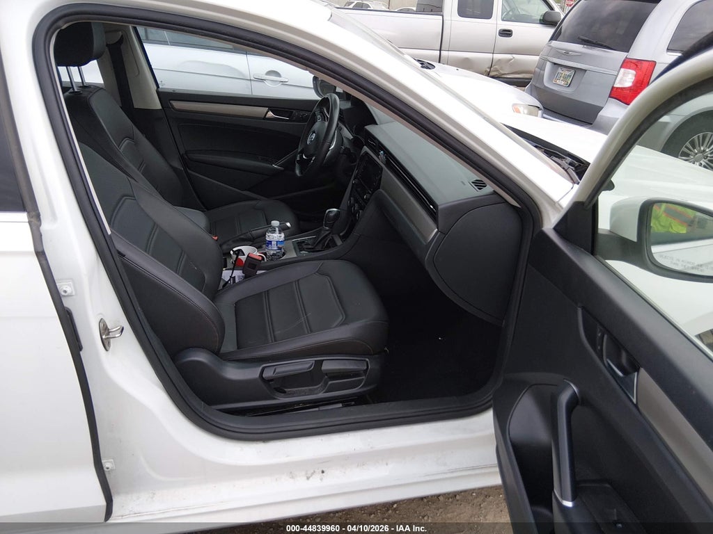 Volkswagen Passat 2021