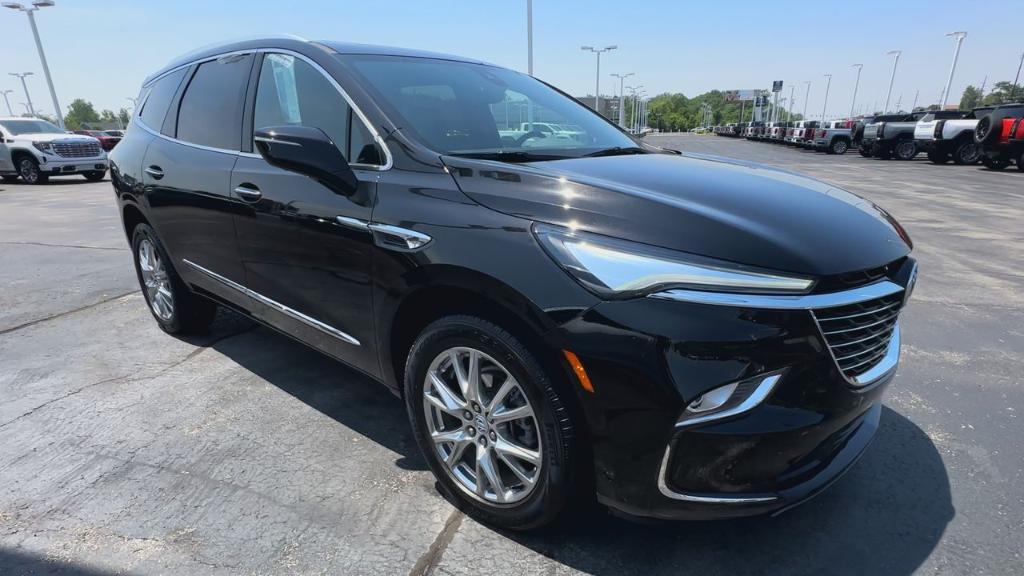 Buick Enclave 2023