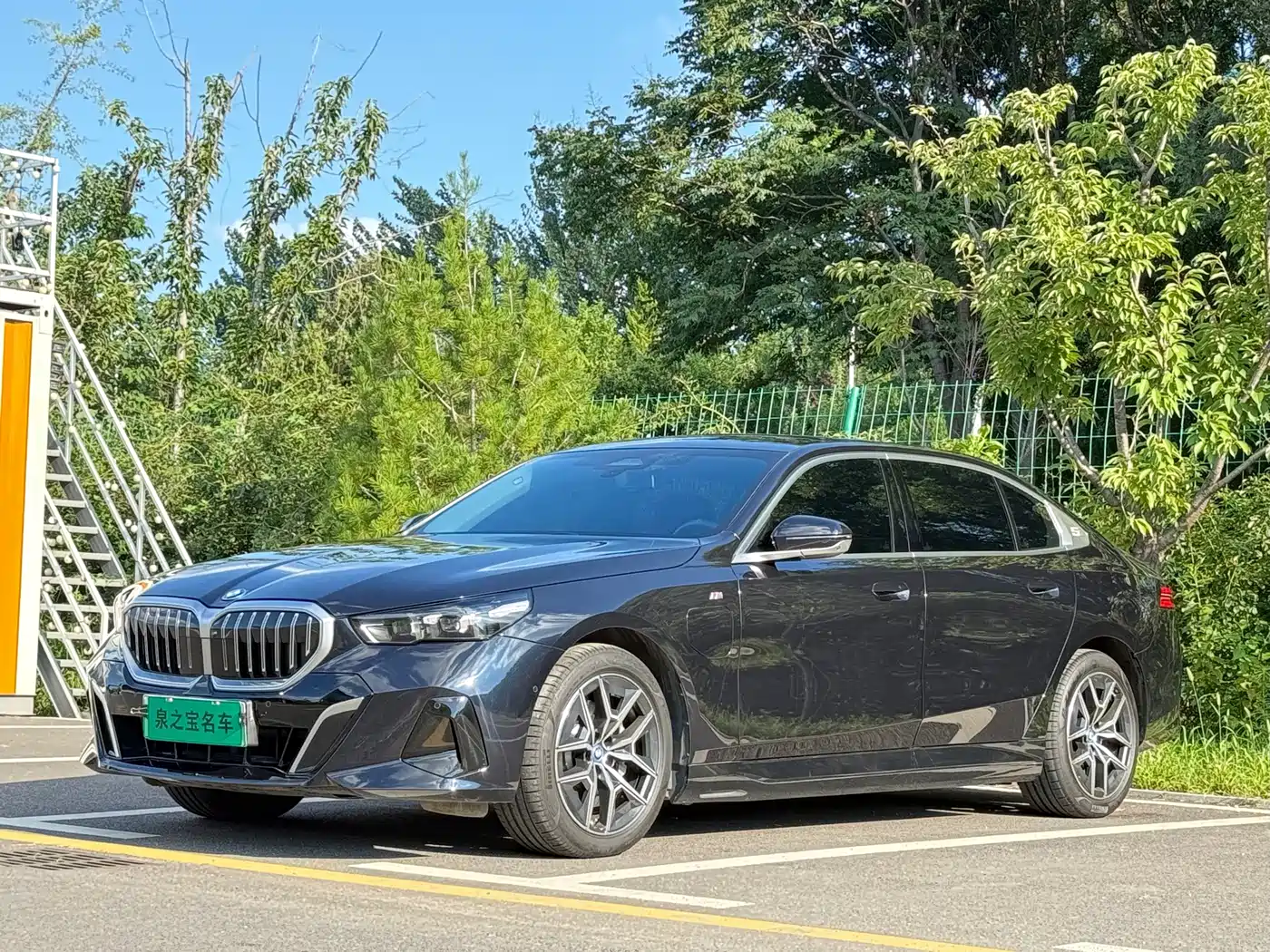 BMW i5 2024