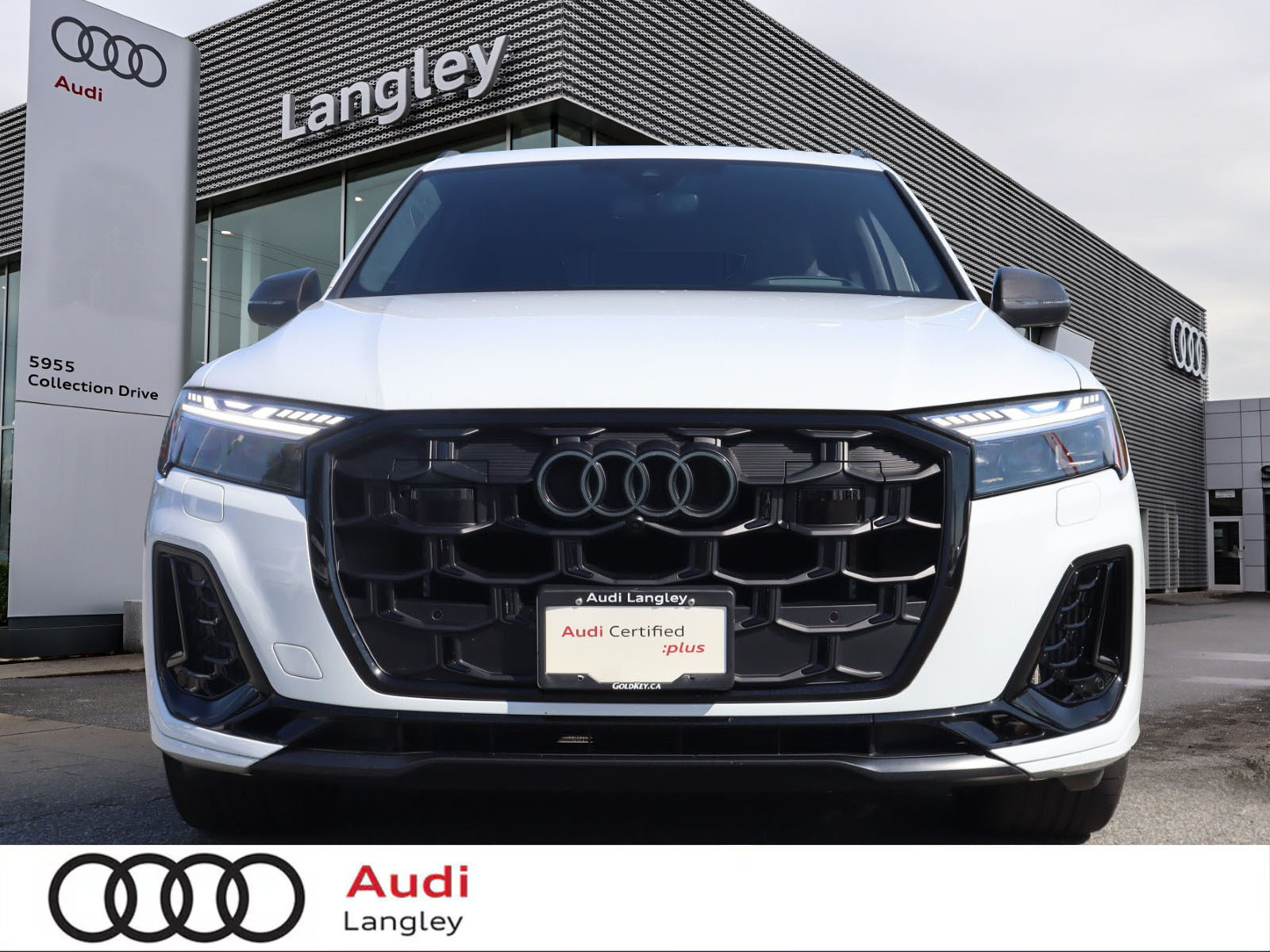 Audi SQ8 2025
