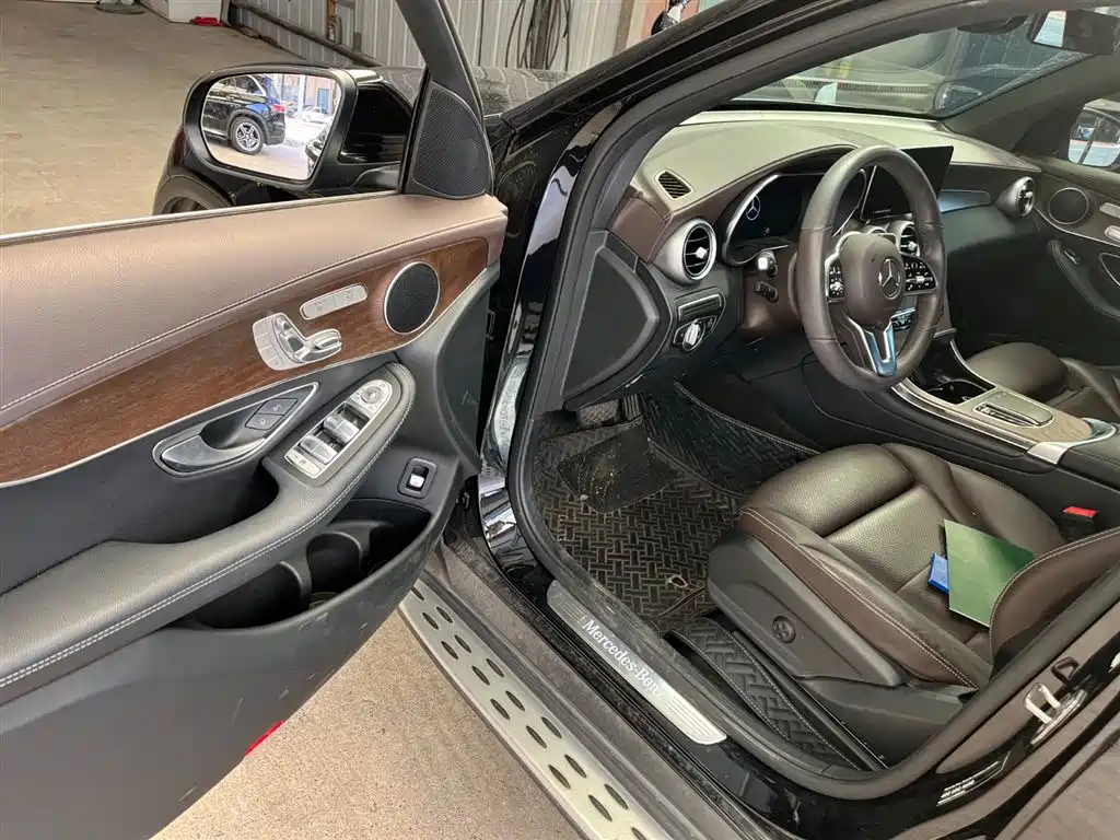 Mercedes-Benz GLC 2022