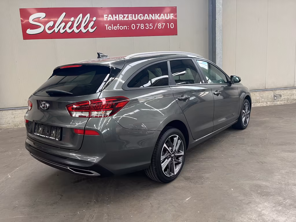Hyundai i30 2021