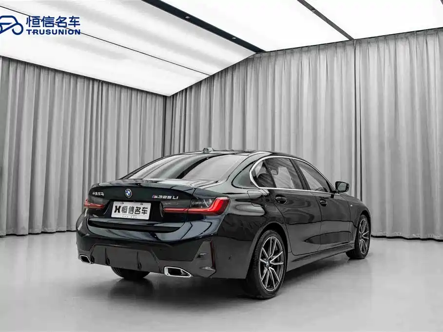 BMW 3 серии 2024