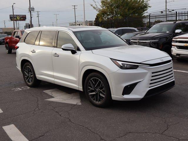 Lexus TX 2025