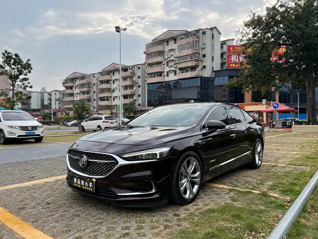 Buick LaCrosse 2022