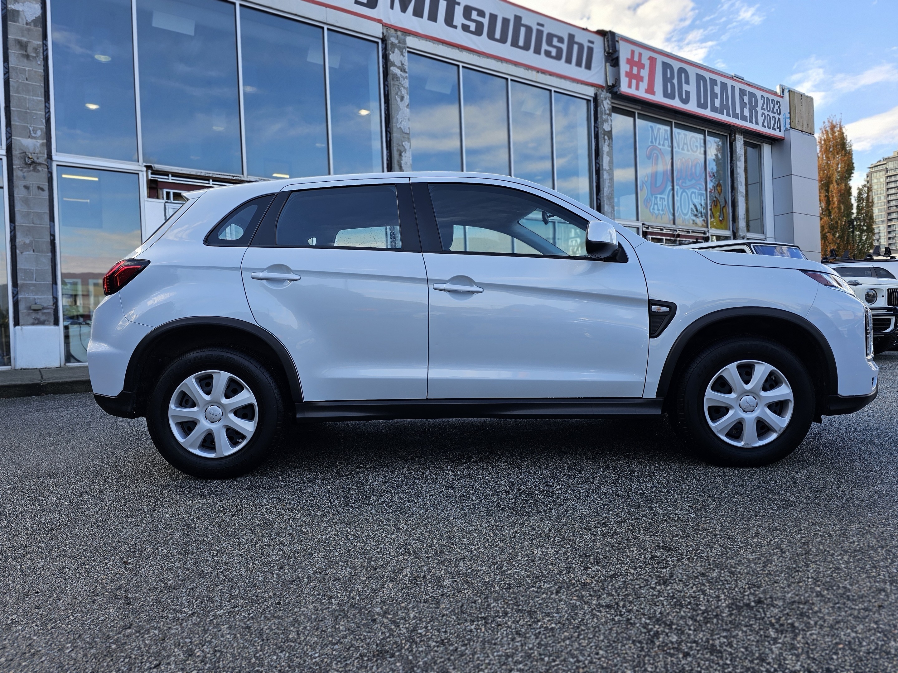 Mitsubishi RVR 2024