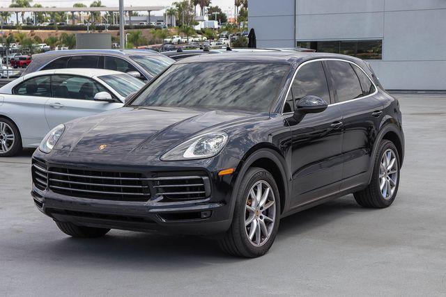 Porsche Cayenne 2021