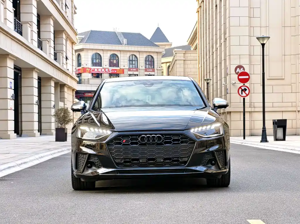 Audi S4 2024