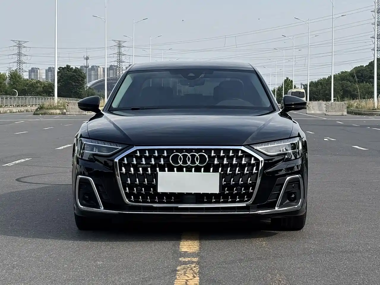 Audi A8 2024