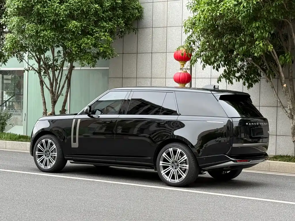 Land Rover Range Rover 2024