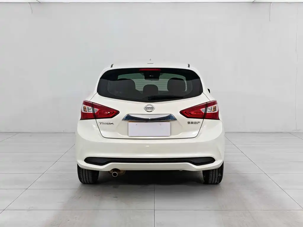 Nissan Tiida 2021