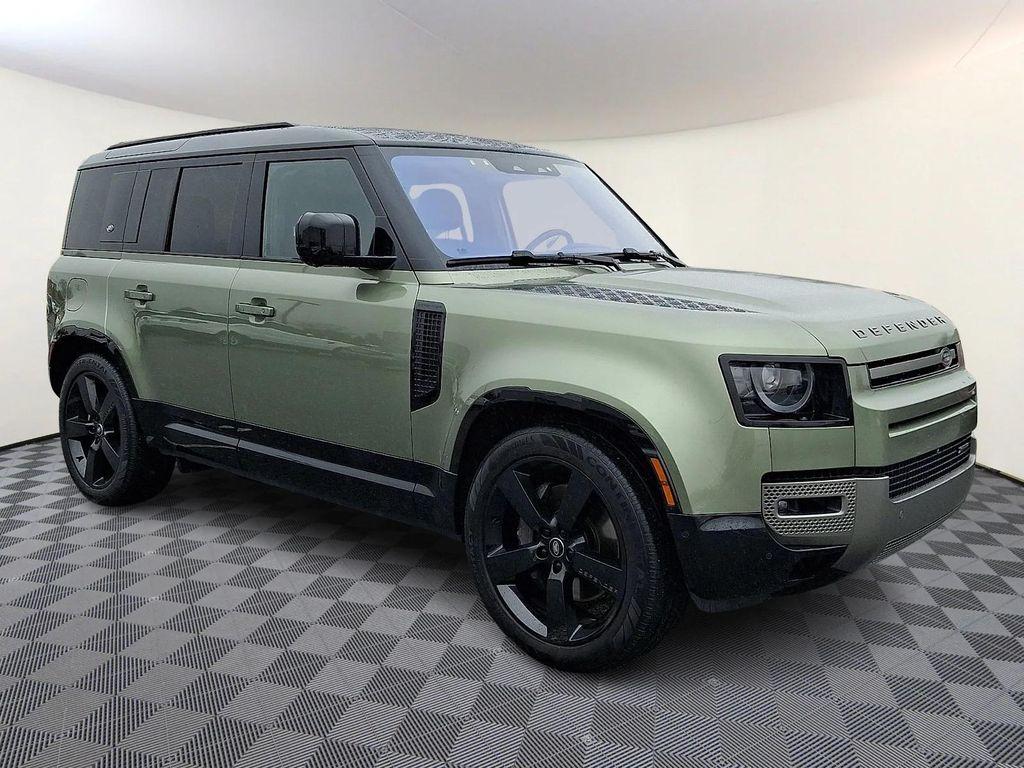 Land Rover Defender 2023