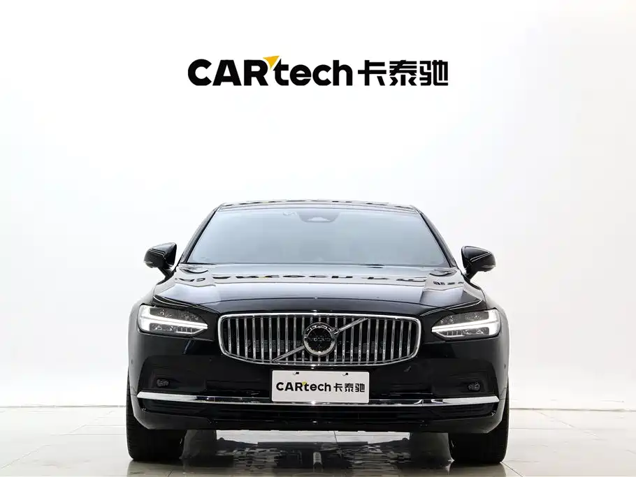 Volvo S90 2025