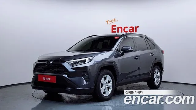 Toyota RAV4 2021