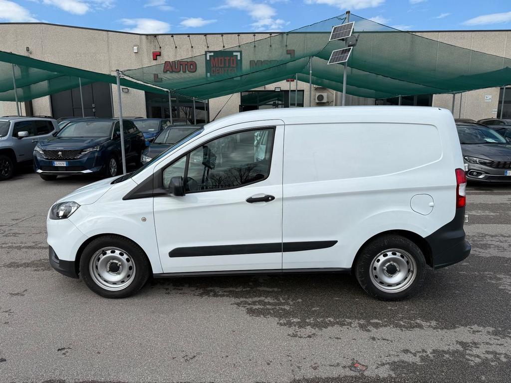 Ford TRANSIT COURIER 2021