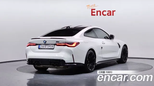 BMW M4 2024