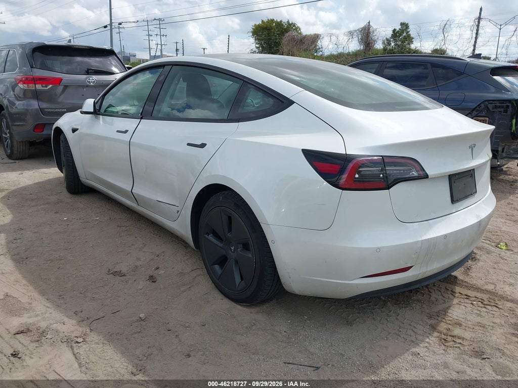 Tesla Model 3 2021