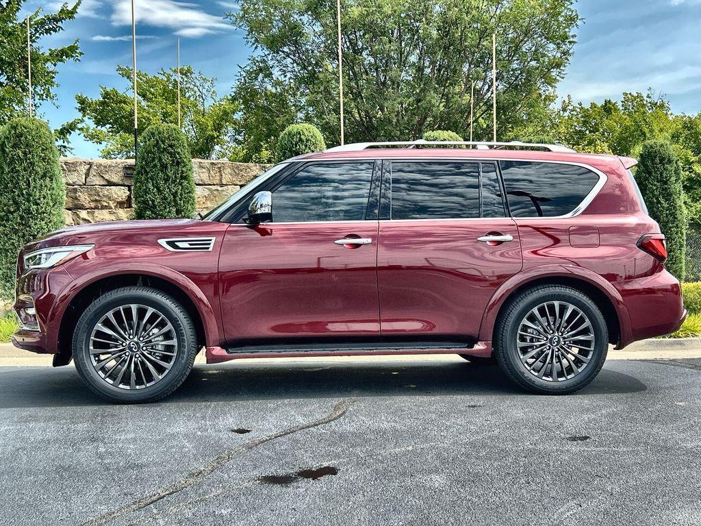 Infiniti QX80 2022