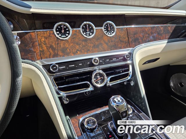 Bentley Flying Spur 2021