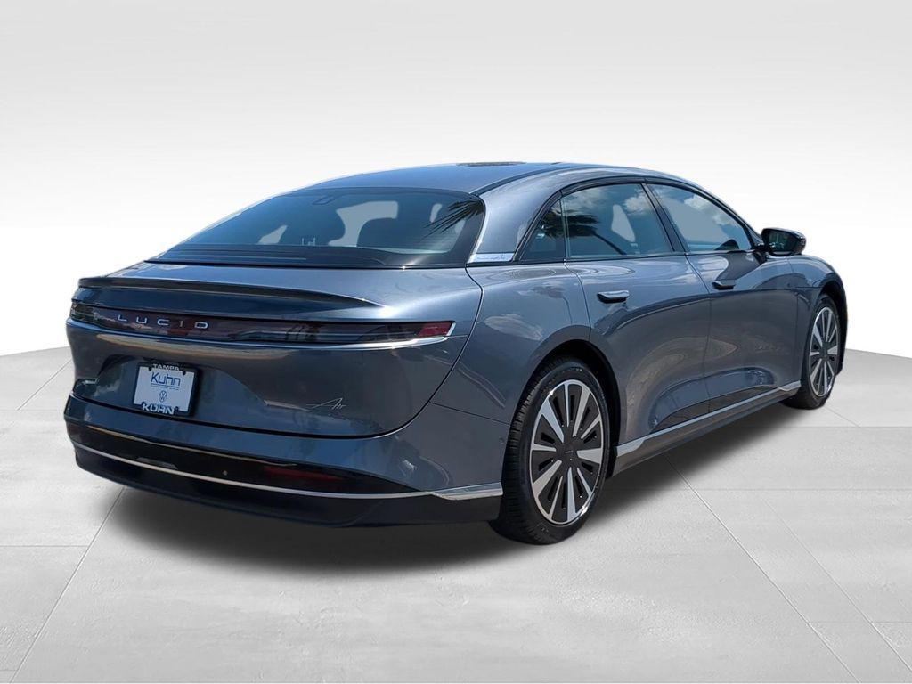 Lucid Air 2024