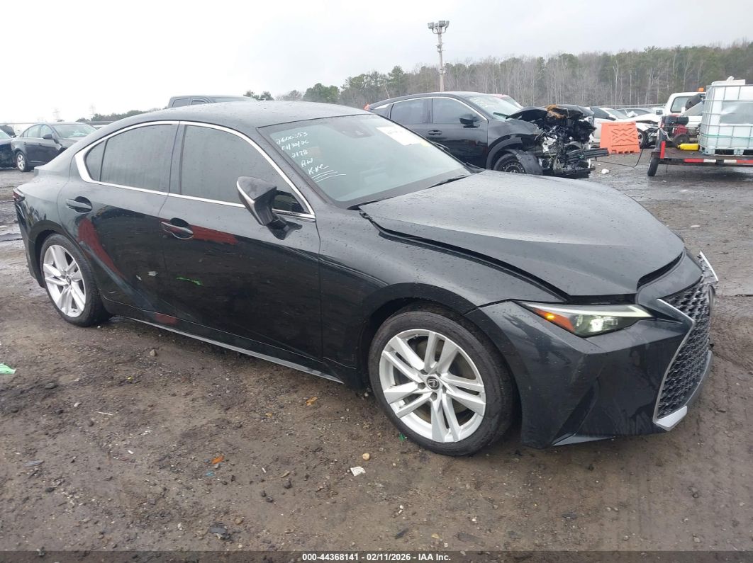 Lexus IS 300 2021