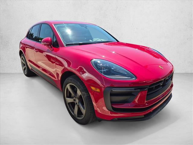 Porsche Macan 2025