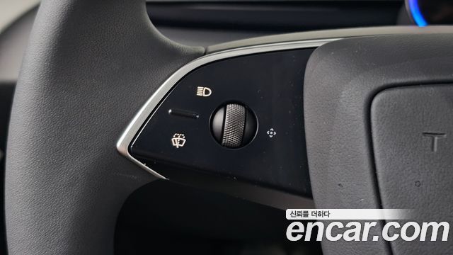 Tesla Model 3 2025