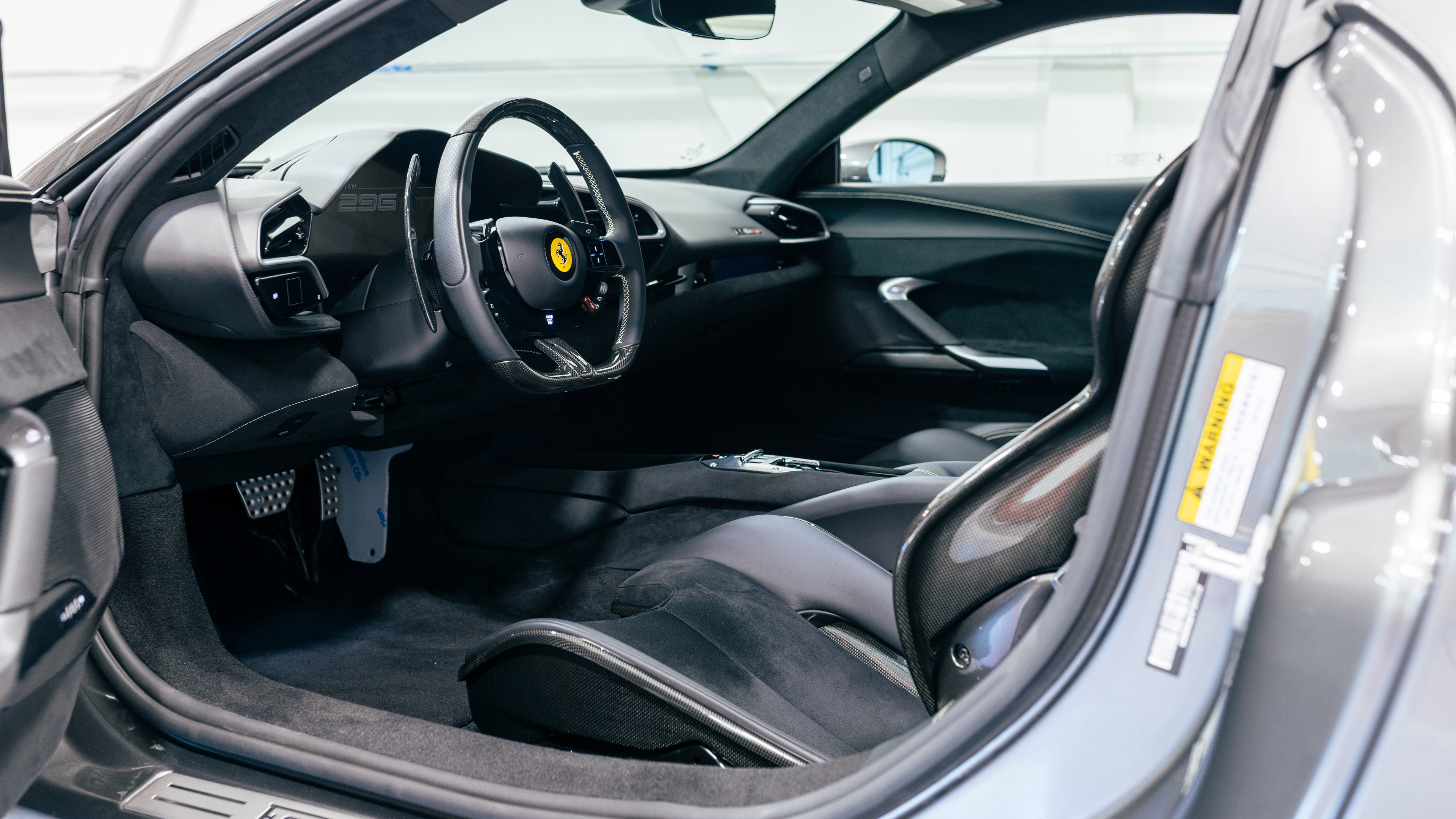 Ferrari 296 GTB 2023
