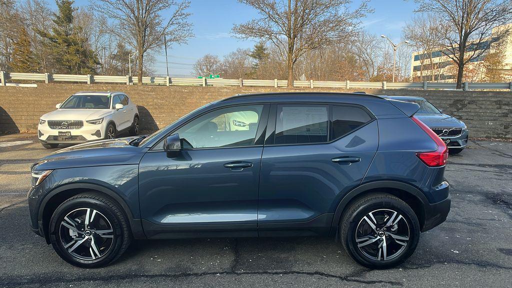 Volvo XC40 2026