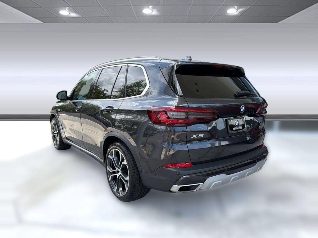 BMW X5 2022