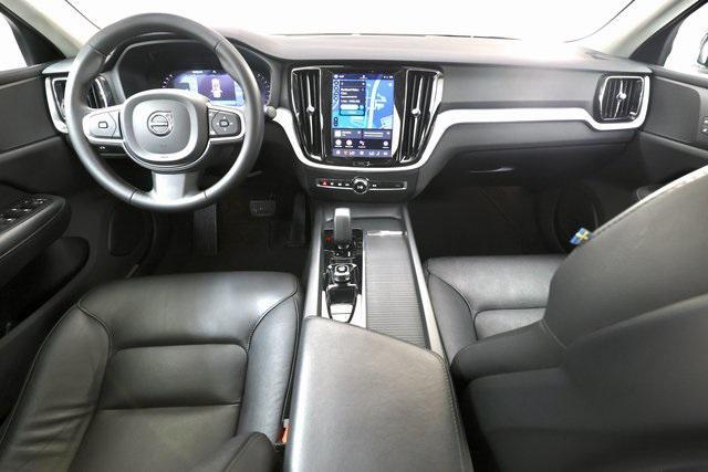 Volvo S60 2024