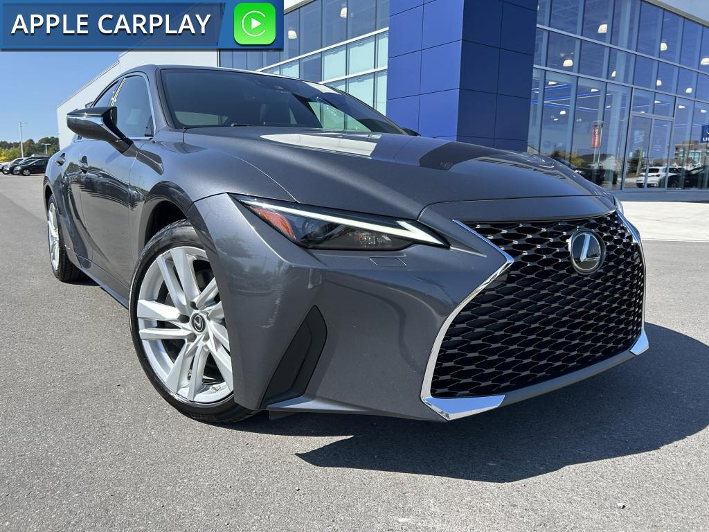Lexus IS 2021