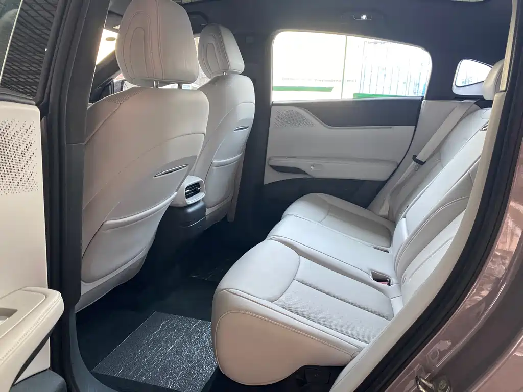 Xpeng G6 2025